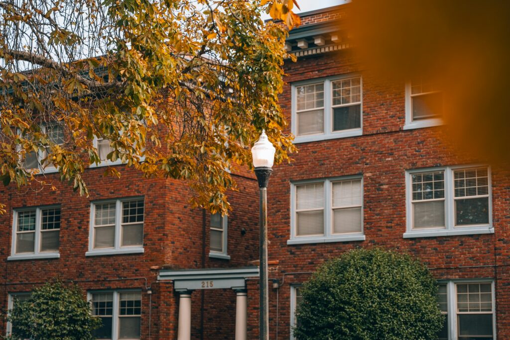 Quartier en pleine transformation à Montréal, un investissement immobilier prometteur pour 2026 avec nouveaux logements et espaces verts